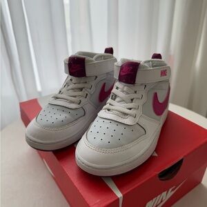 Pink & white Nike toddler sneakers size U.S. 10